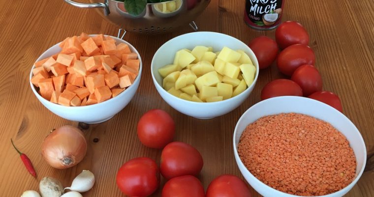 Linsencurry mit Spinat und Süsskartoffel